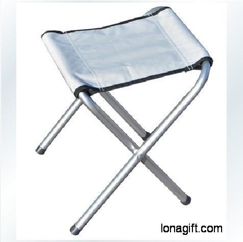 折叠椅 x型凳折叠椅,x型凳.可在春运火车上用,也可以在钓鱼时当座椅等